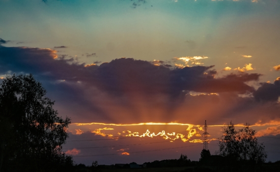 Привет из космоса в канун Нового года: рост солнечной активности возможен в последние дни декабря Привет из космоса в канун Нового года: рост солнечной активности возможен в последние дни декабря