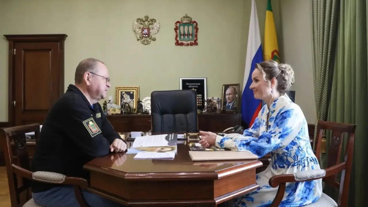 Мельниченко и Львова-Белова обсудили совместные проекты в Пензенской области из личного архива О.Мельниченко