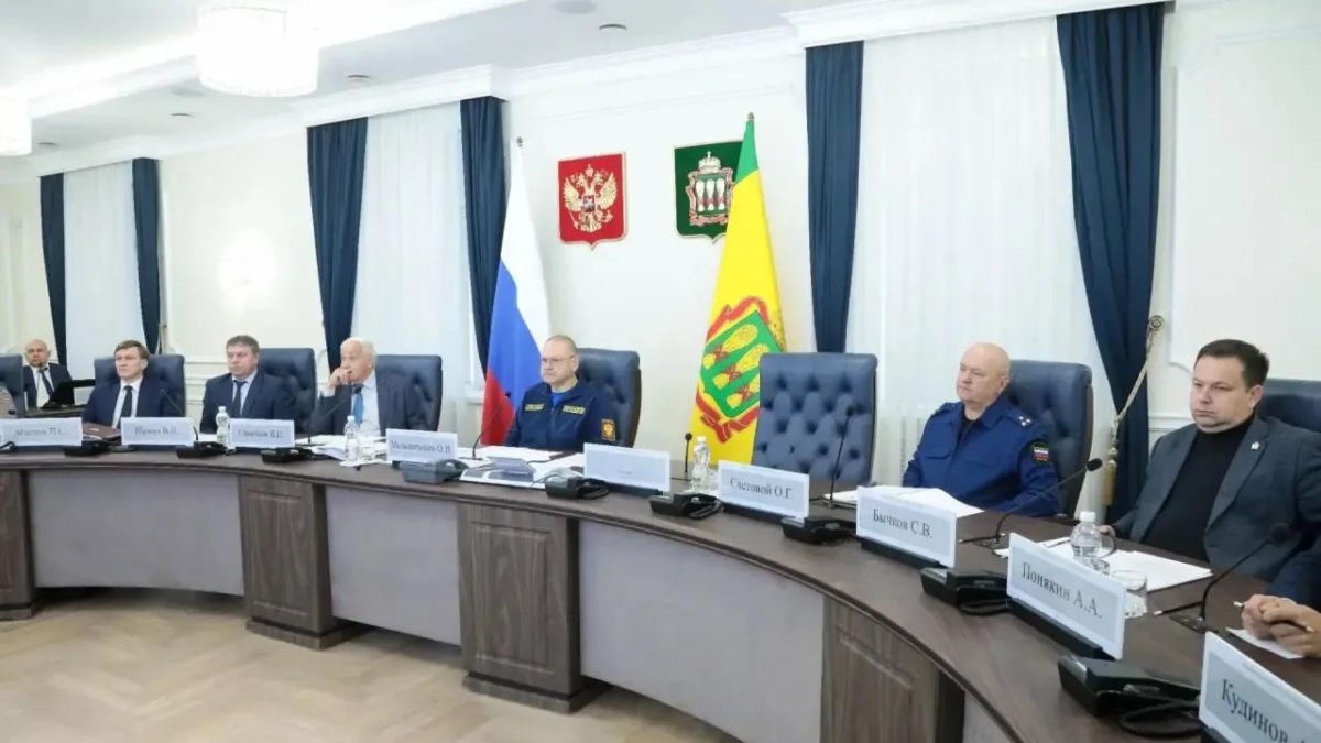 Мельниченко: Минздрав России обеспечил Пензенскую область основной партией вакцин из личного архива О.Мельниченко